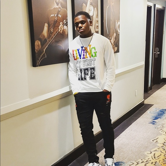 Meet your Posher, Joshua - Picture 1 of 1